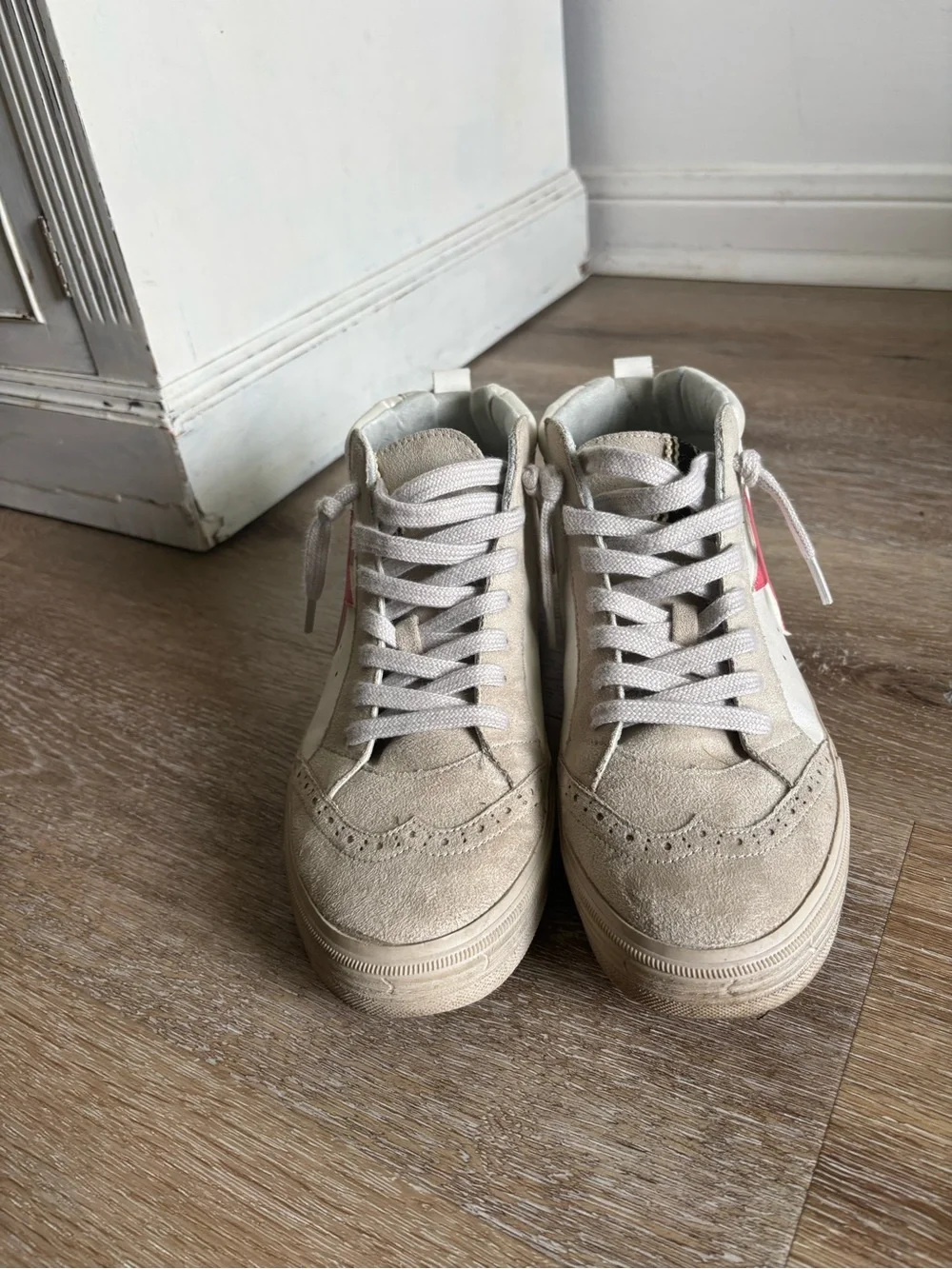 Kids Cream High-Top Sneakers with Pink Star Accent